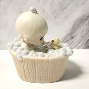 Precious moments "a tub full of love" figurine